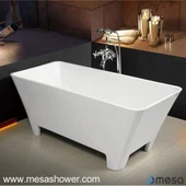 Акрилна подплата вана с крака